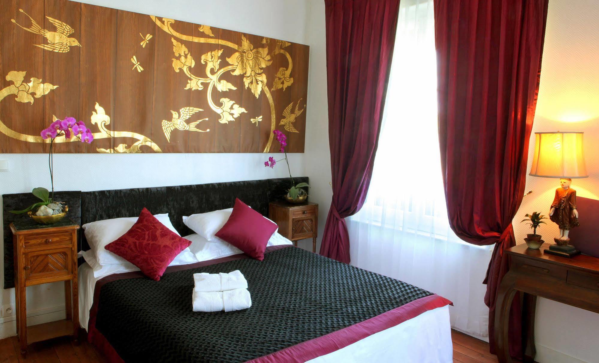 Castel De Siam Hotell Houlgate Exteriör bild